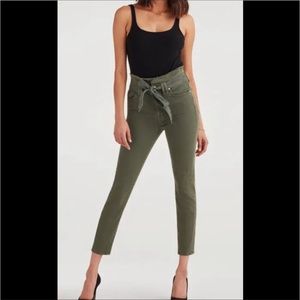 7 For All Mankind High Paper Bag Waste with Belt Cropped Jeans NWT sz 32